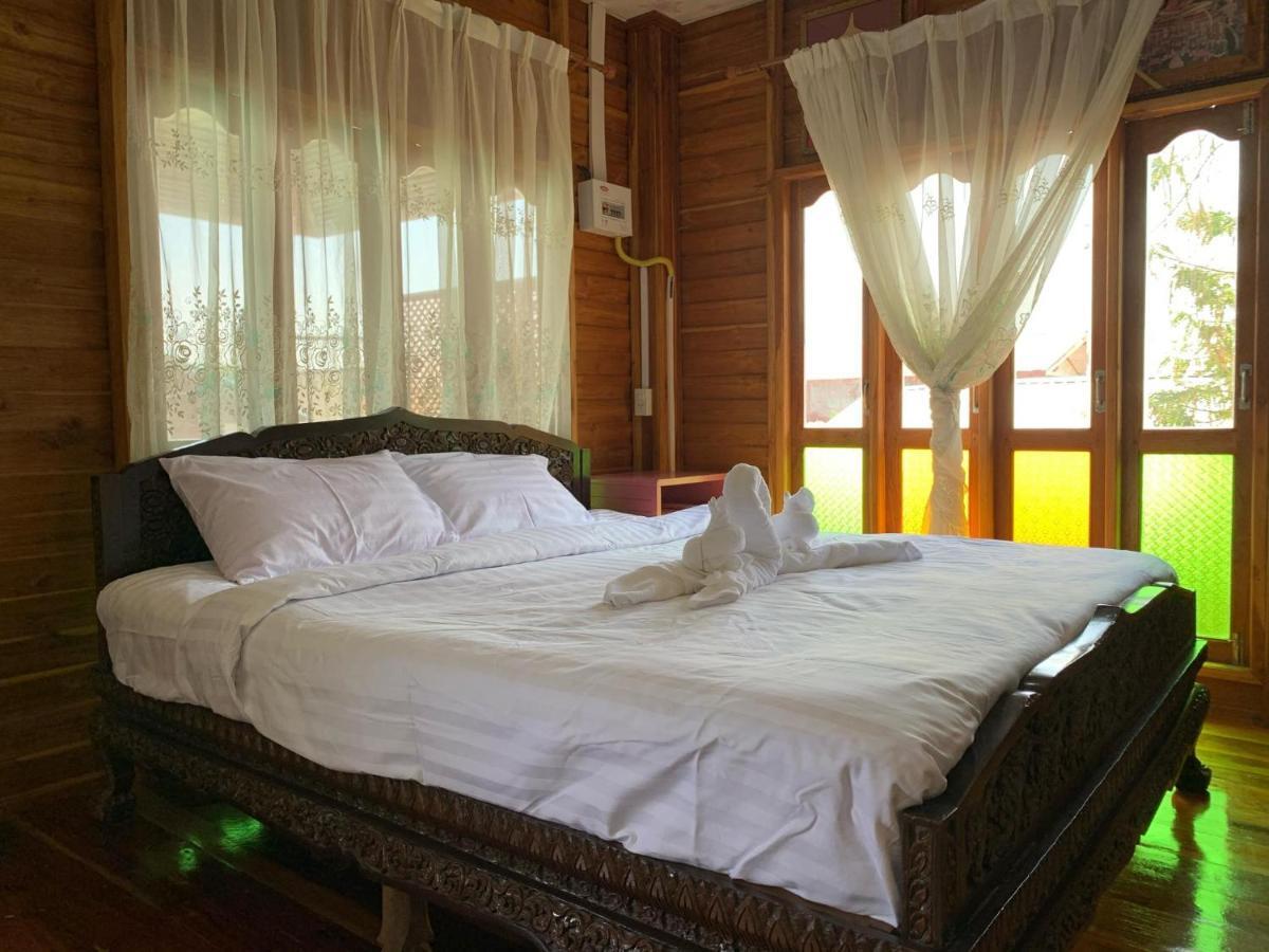 Sano Houes Sukhothai